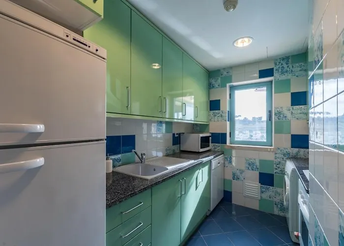 Apartment Sunny Marina View 1b-3c Albufeira